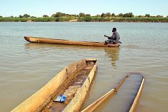 Blangoua: sul fiume Chari