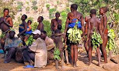 Villaggio Koma: funerale