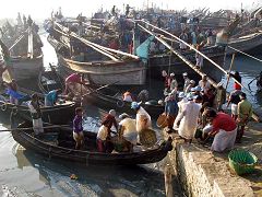 Chittagong: pescatori