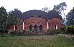 Puthia: tempio di Shiva