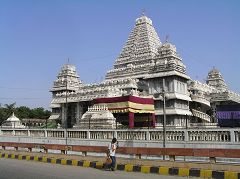 Chhatarpur Temple