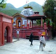 Uttarkashi: tempio di Shiva