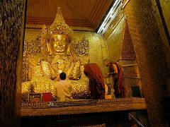 Mahamuni Buddha Temple (Mandalay)