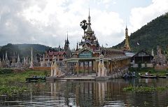 Takhaung Mwetaw Pagoda