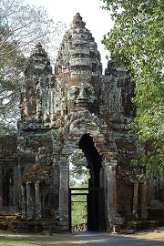 La porta settentrionale dell’Angkor Thom