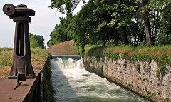 Conche sul naviglio di Bereguardo (1)