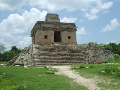 Il Tempio delle Sette Bambole