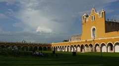 Il Convento di San Francesco (Izamal)