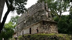 La Gran Acropolis (Yaxchilan)