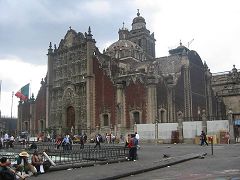 La Cattedrale (Piazza della Costituzione)