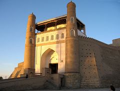 Bukhara: ingresso palazzo dell’emiro