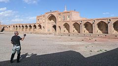 Meyandasht: caravanserraglio