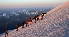 Sotto la cima est - 5000 m.