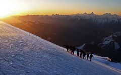 Sotto la cima est - 5000 m.