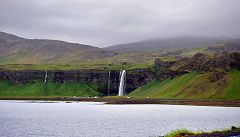 Seljalandsfoss: cascata