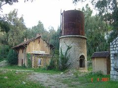 Araya: la vecchia stazione, oggi (2007)