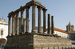 Evora