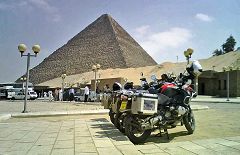 Giza: piramide