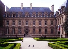 Hôtel de Sully