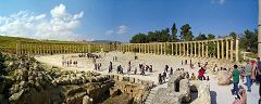 Jerash: il colonnato