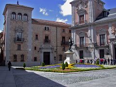 Casa de Cisneros