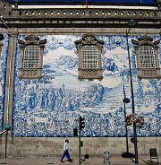 Porto: chiesa del Carmo