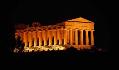 Agrigento, Valle dei Templi: tempio della Concordia