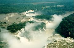 Le cascate viste dall’elicottero