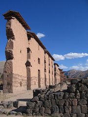 Il tempio di Wiracocha (Raqchi)